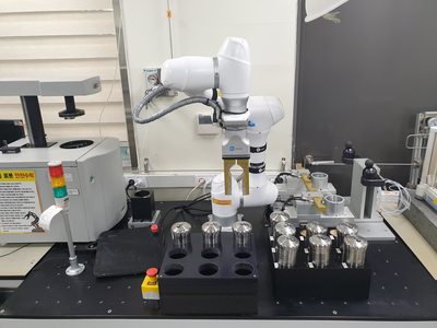 Laboratory Robot System