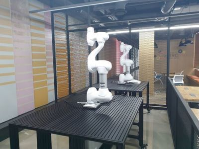 '21 동국대학교 자율사물사업단 로봇실 구축