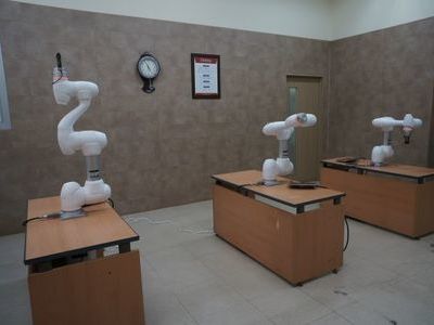 '19 광운대학교 협동로봇 테크니션 양성 로봇실 구축